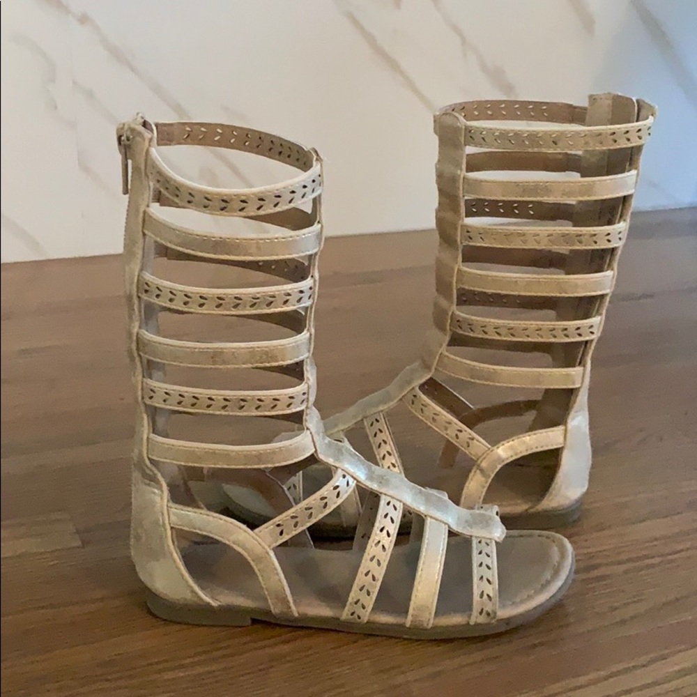 Childrens Place gladiator sandals